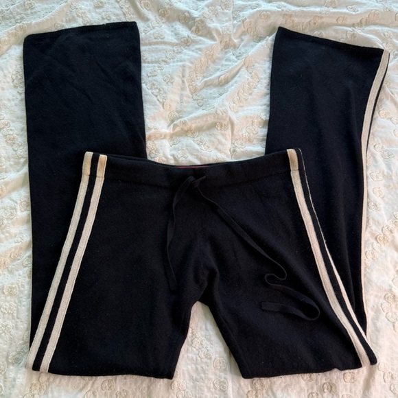 Juicy Couture Pants - Vintage Juicy Couture 100% Cashmere Striped Casual Pants Size Small